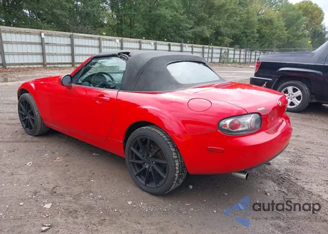 2006 Mazda Mx-5 z USA, uszkodzony, nr VIN JM1NC25F360118543